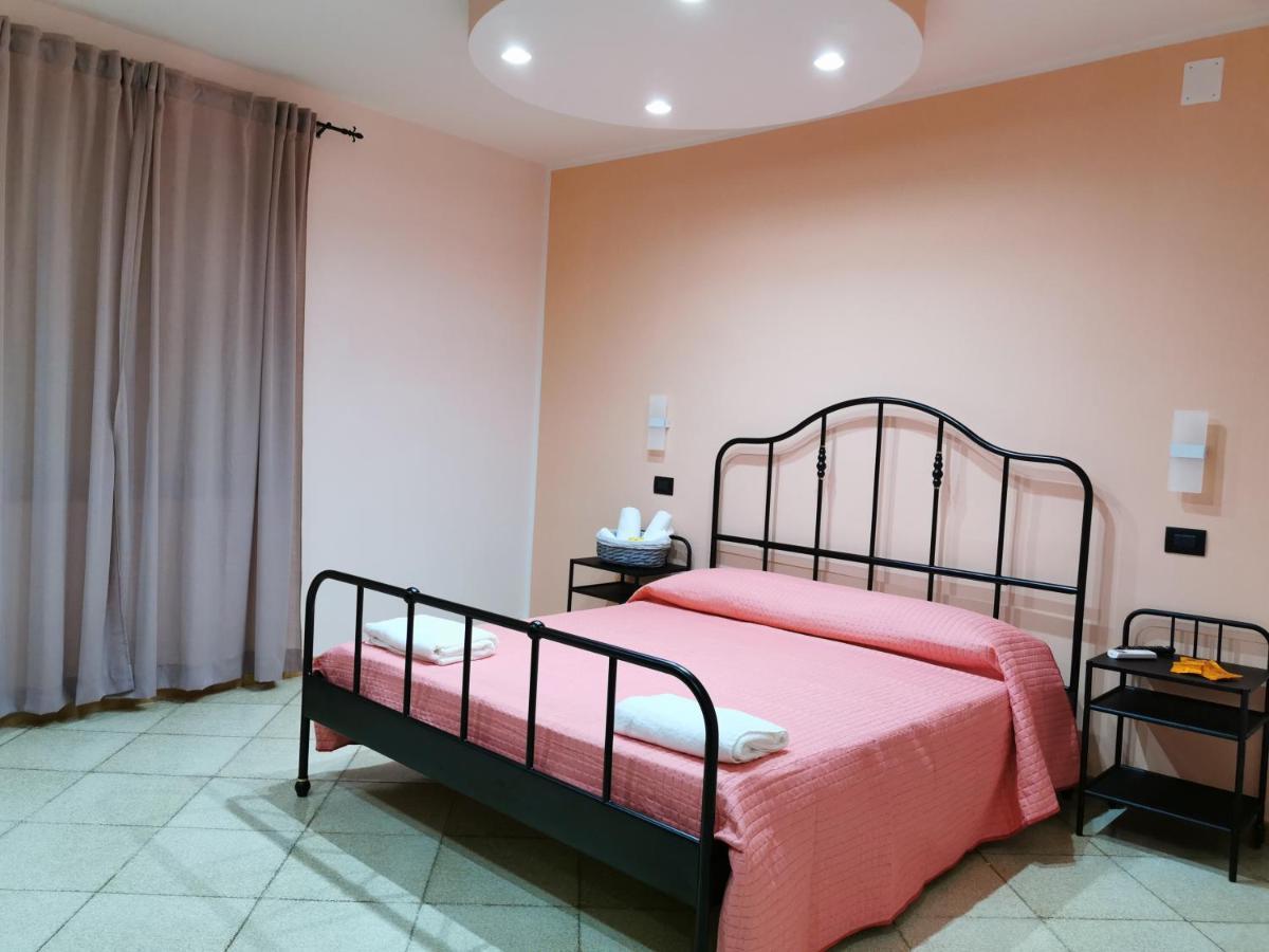 Bed And Breakfast Picentia 19 Pontecagnano Esterno foto